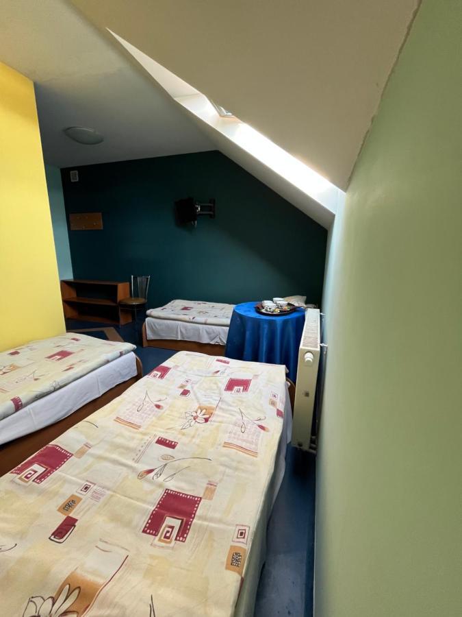 Mala Czarna Farm stay *